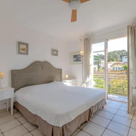 Floralies A L Views & Parking L Shellter Daire Saint-Tropez