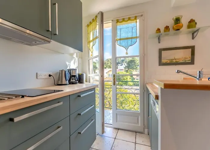 Daire Floralies A L Views & Parking L Shellter Saint-Tropez